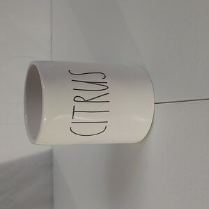 Rae Dunn Citrus Holder